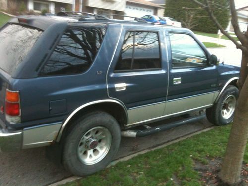 1995 isuzu rodeo ls sport utility 4-door 3.2l$1000