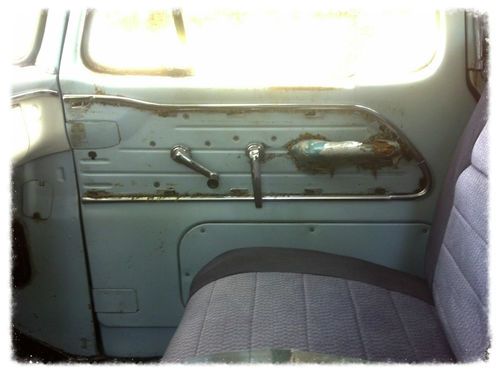 1965 Ford F 100 V8 - Sweet Sounding! Running, Driving Truck!  w/ New Tires!, image 17