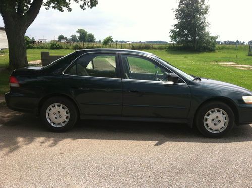 2001dark green honda accord lx sedan 4-door 2.3l