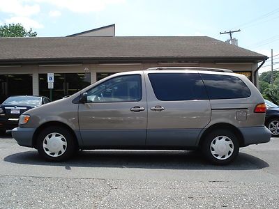 No reserve 1999 toyota sienna le 3.0l v6 auto 7-pass handymans special