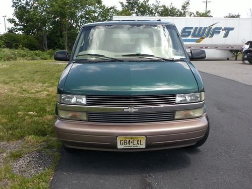 1997 chevrolet astro ls standard passenger van 3-door 4.3l