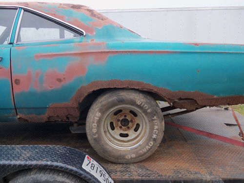 1969  griffin roadrunner sold by doug griffith chrysler plymouth, image 4