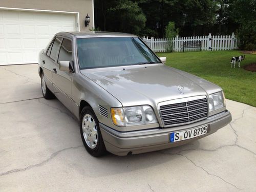 1995 mercedes benz e300 diesel - very clean, excellent condition