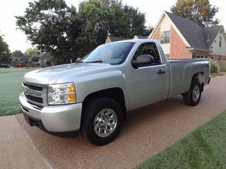 1owner, nonsmoker, longbed 4x4 reg cab ls, 27k miles, perfect carfax!