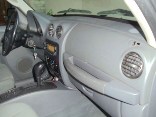 2006 Jeep Liberty Sport Sport Utility 4-Door 2.8L, US $8,250.00, image 13