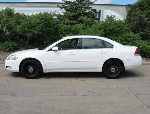 2006 chevy impala police package 4 dr sedan, 3.9l v-6, 87,083 miles