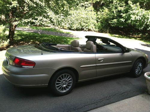 Chrysler sebring convertible good condition!!! dont miss!