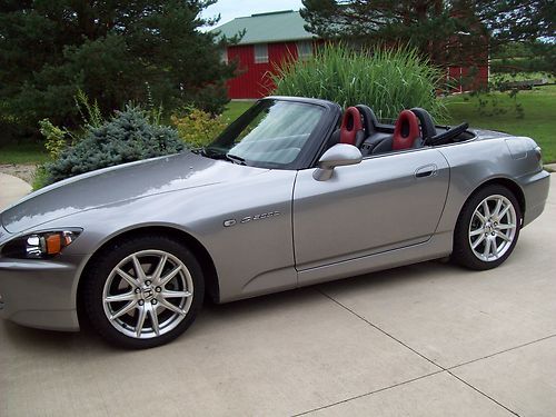 2004 honda s2000 convertible 31k miles adult owned mint condition! silver w/red