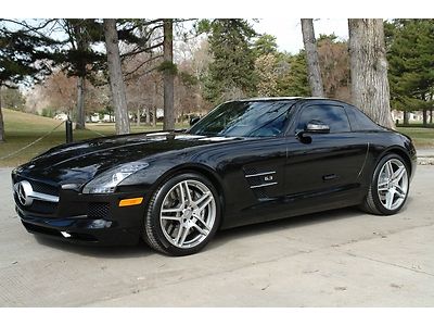 3,800 miles - looks new - priced to sell today!