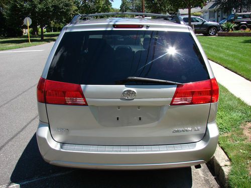 2004 Toyota Sienna LE V6 FWD 1 owner 123,000 miles NO RESERVE, image 15