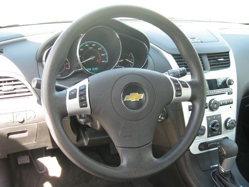 2011 Chevrolet Malibu LT Sedan 4-Door 2.4L, image 9