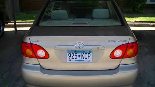 2004 toyota corolla ce sedan 4-door 1.8l (manual transmission)