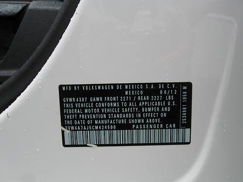 2012 VW Jetta Sedan 2.0; 4 Cylinder Engine! Great Fuel Economy! ONE OWNER, image 5