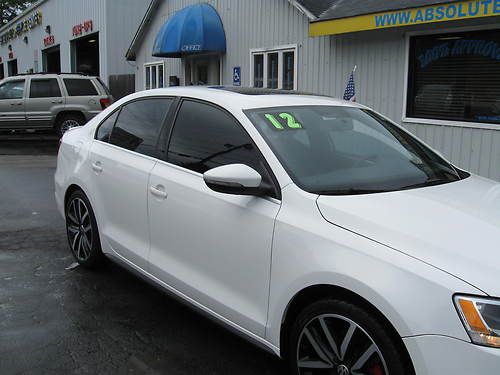 2012 VW Jetta Sedan 2.0; 4 Cylinder Engine! Great Fuel Economy! ONE OWNER, image 6