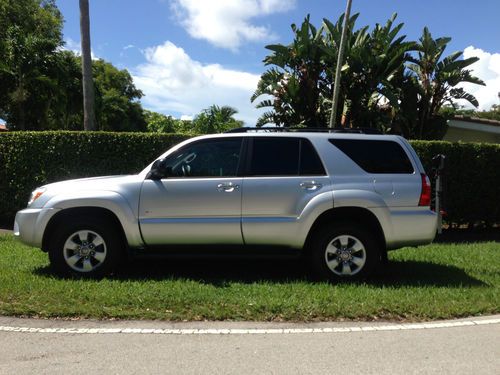 2006 toyota 4 runner - silver