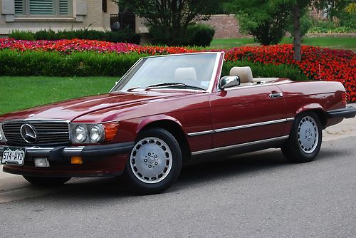 1989 Mercedes Benz 560SL Convertible, image 2