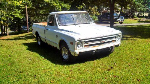 1968 chevy c10, short bed, big back window no reserve