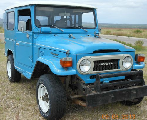 1977 toyota land cruiser fj40; 1 owner; az rig; no rust; orig. paint; runs great