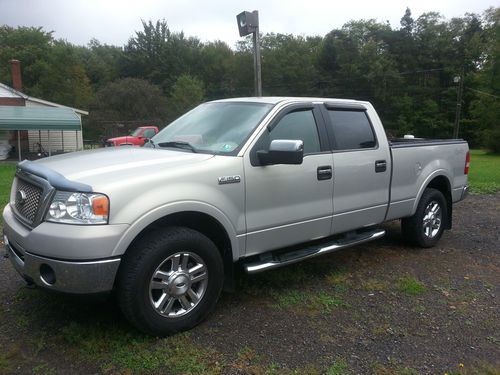 Ford f-150 supercrew cab lariat 4x4 loaded sharp! low reserve