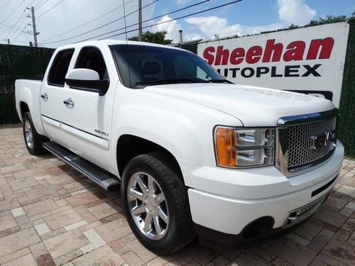 2011 gmc sierra 1500 denali crew cab 4x4 nav lthr sunroof backup cam! automatic