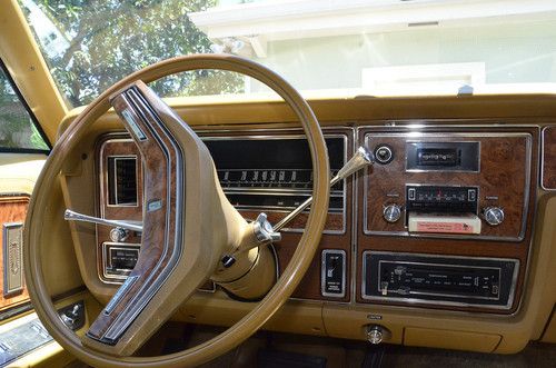 CLASSIC 1977 MERCURY GRAND MARQUIS ONLY 23,000 ORIGINAL MILES!, image 4