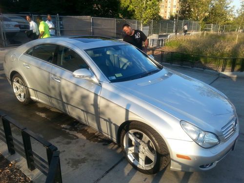 2006 mercedes-benz cls500 4-door coupe