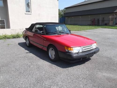 1992 saab 900 turbo convertible 2-door 2.0l great mpg! rare car!