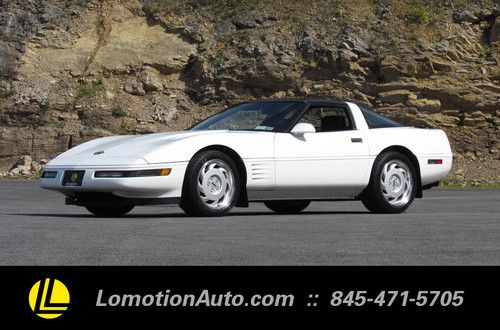 1992 chevrolet corvette base :: 5.7l ::  automatic :: presented by lomotion