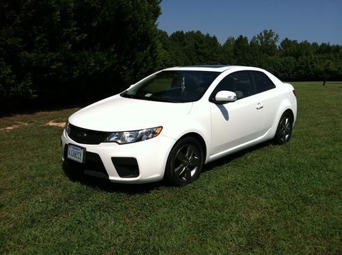 2010 kia forte koup just reduced