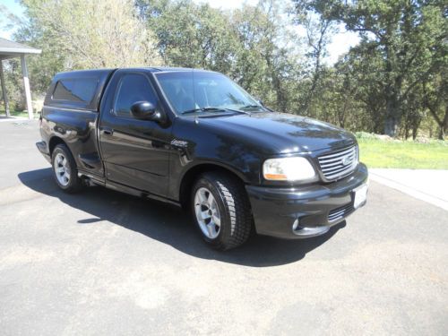 Black ford f 150 lightning svt 2001 5.4 supercharged