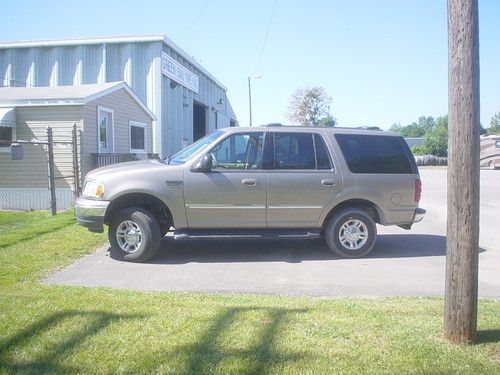 2002 ford expedition xlt sport utility 4-door 5.4l