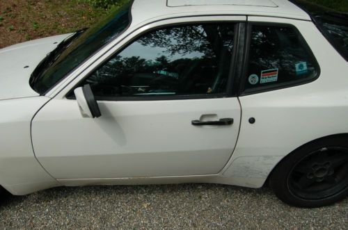 1986 Porsche 944, image 4