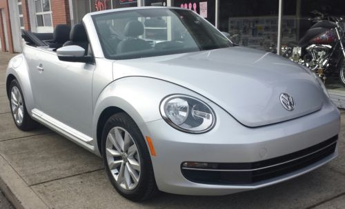 2013 volkswagen convertible beetle tdi 6 speed w/ navi no reserve