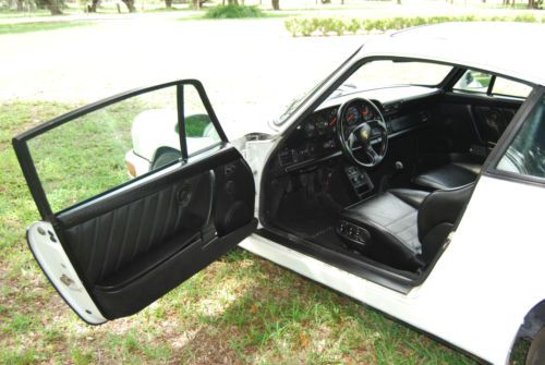 1987 Porsche 911 Carrera Coupe 2-Door 3.2L, image 6