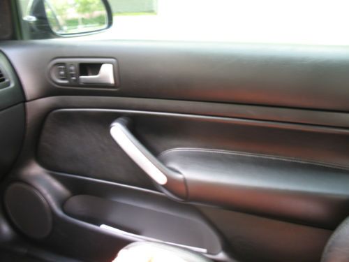 2004 Volkswagen Golf R32 Hatchback 2-Door 3.2L, US $18,000.00, image 11