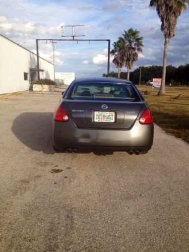 2004 nissan maxima se sedan 4-door 3.5l