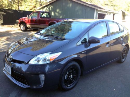 2012 toyota prius base hatchback 4-door 1.8l