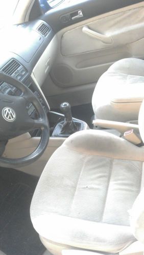 2001 Volkswagen Jetta, image 2