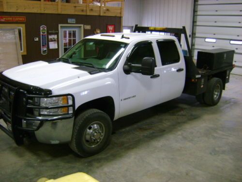 2007 chevy 3500 lbz crew cab work truck 6.6 duramax diesel 6spd allison auto 4x4