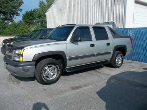 2004 chevrolet avalanche 1500 base crew cab pickup 4-door 5.3l