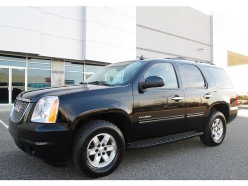 2010 gmc yukon slt 4x4 black on black navigation fully loaded 1 owner stunning