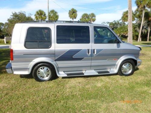 1998 chevrolet astro  awd conversion van