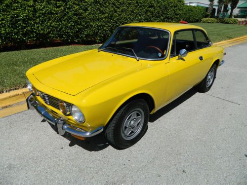 Alfa romeo 2000 fly yellow black leather full restoration immaculate condition