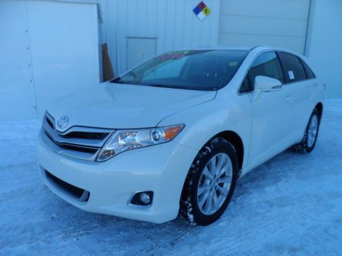 Hail sale new 2013 toyota venza le for just $24,421 save $5384