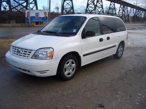 2004 ford freestar se one owner fleet mainted 3.9 v6 no reserve runs great!!