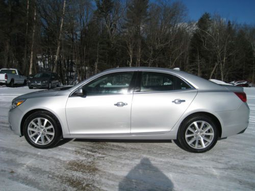 2013 chevy malibu ltz 2.5 liter sedan only 8,300 miles!!! no reserve !!! loaded