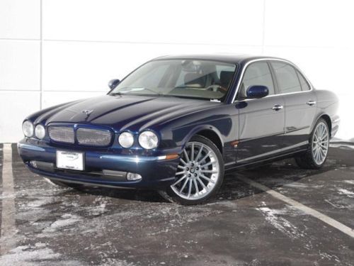 2005 jaguar xjr base