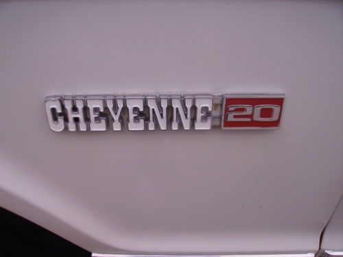 1972 Chevy Cheyenne C-20 4X4 Crate 350 V8 Auto P/S 4 Wheel Disc Brakes New Tires, image 6