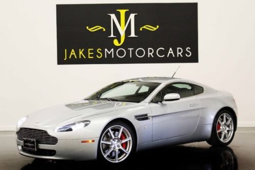 2006 vantage v8, silver/black, 6-speed, only 7k miles, nav, immaculate!!