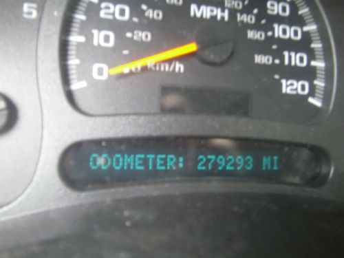 2003 CHEVROLET SILVERADO 2500 CREW CAB SHORT BED 2WD  DURAMAX DIESEL, image 18